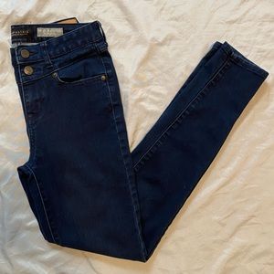 Aeropostale High Waisted Jegging
